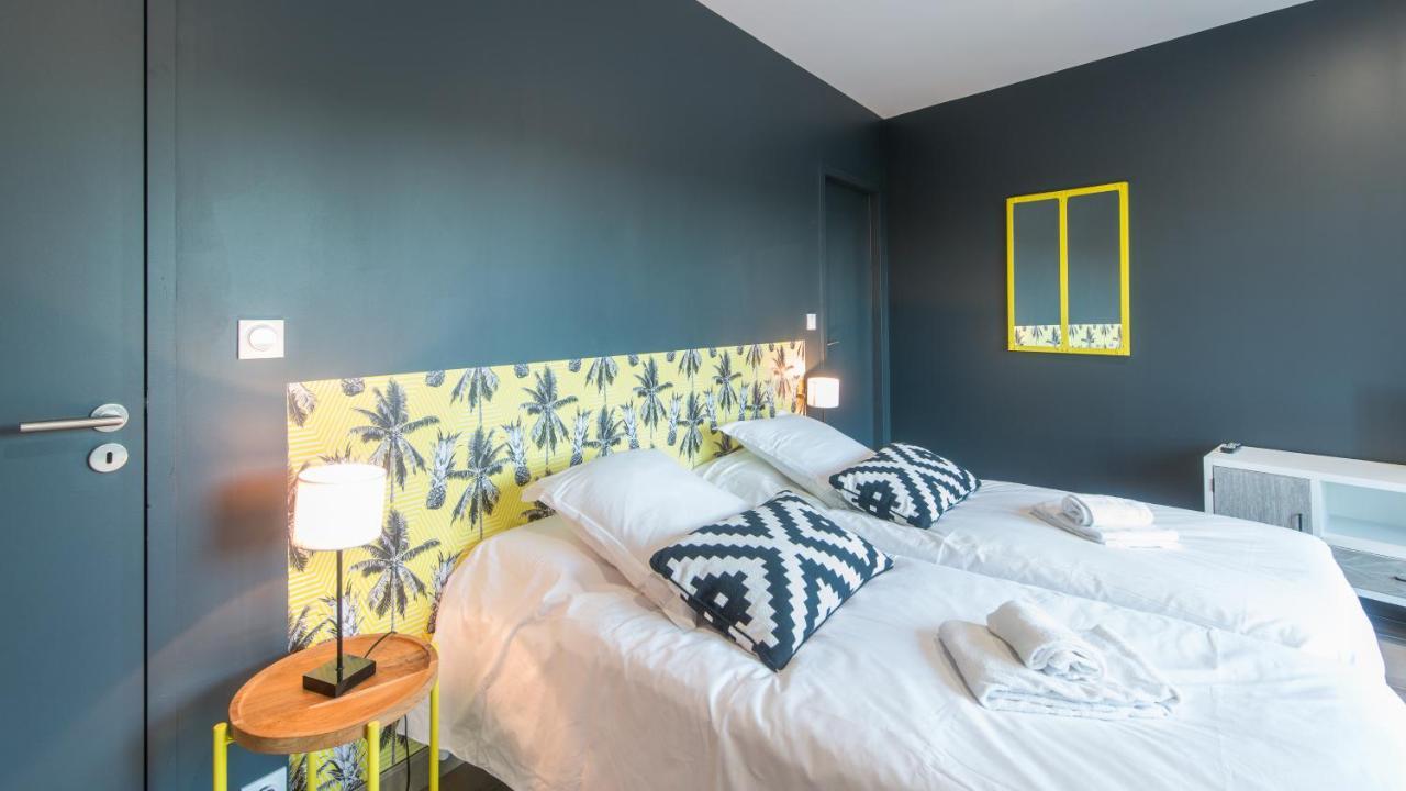 Ferienwohnung Plein Soleil Avec Jacuzzi Privatif Et Parking Prive Sarlat Exterior foto